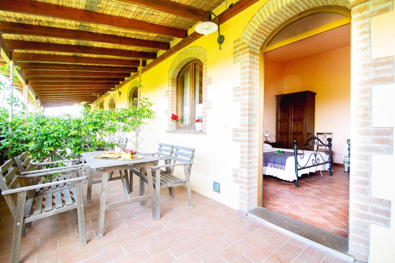Agriturismo Poggio Pistolese Montaione Exterior photo