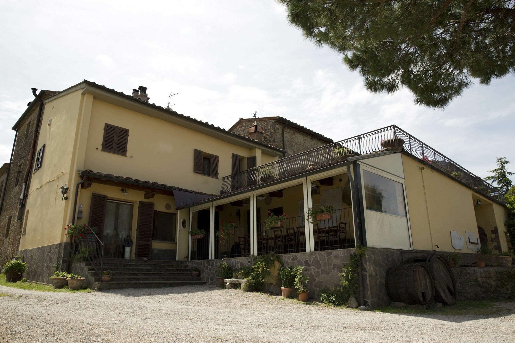 Agriturismo Poggio Pistolese Montaione Exterior photo